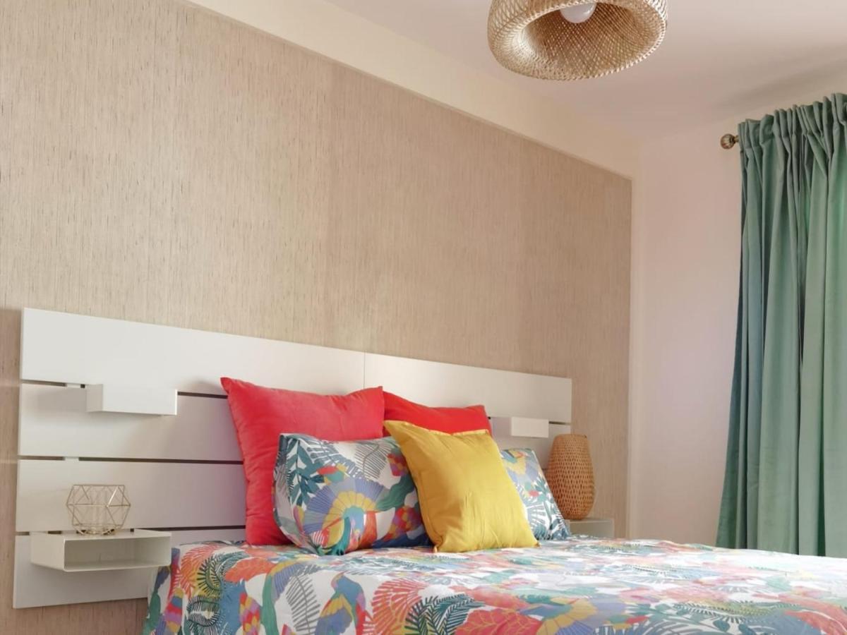 Nautilus I: Casa Con Terraza Y Vistas Al Mar Apartment La Caleta  Luaran gambar